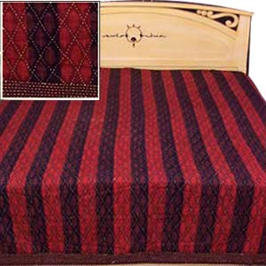 Plant shaped designs on maroon- black bed sheet