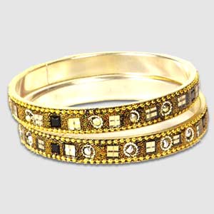 Black Kundan Bangle Set