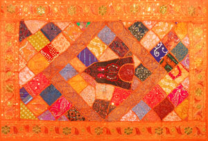 Wall Hanging Captivation